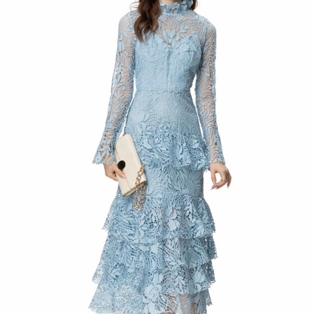 Elegant Long Sleeve Lace Dress in Light Blue